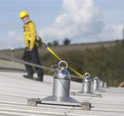 sicurezza-lavori-sulle-coperture